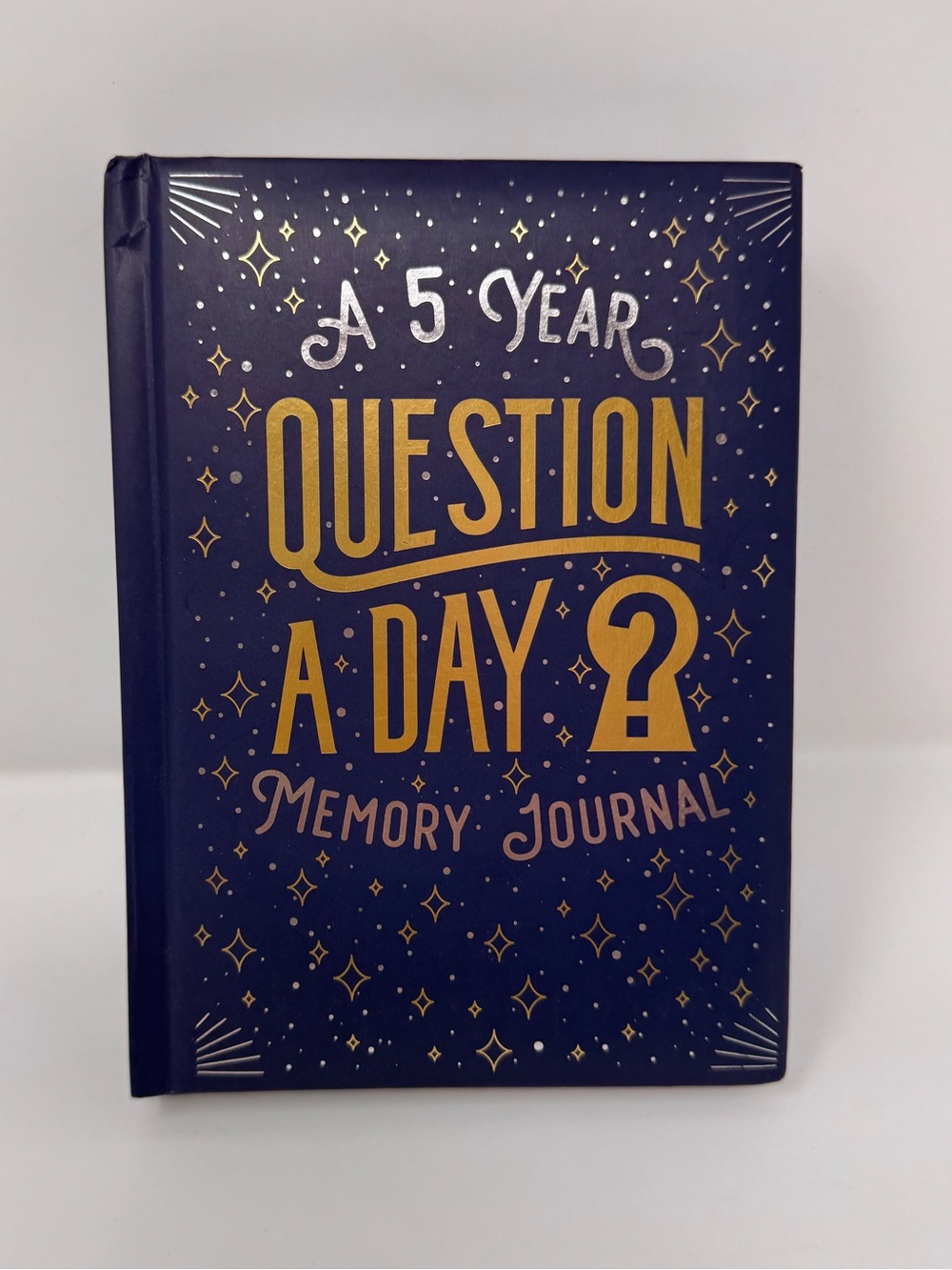 Question A Day ? - A 5 Year‎ Memory Journal by Piccadilly Padded Hardcover Book